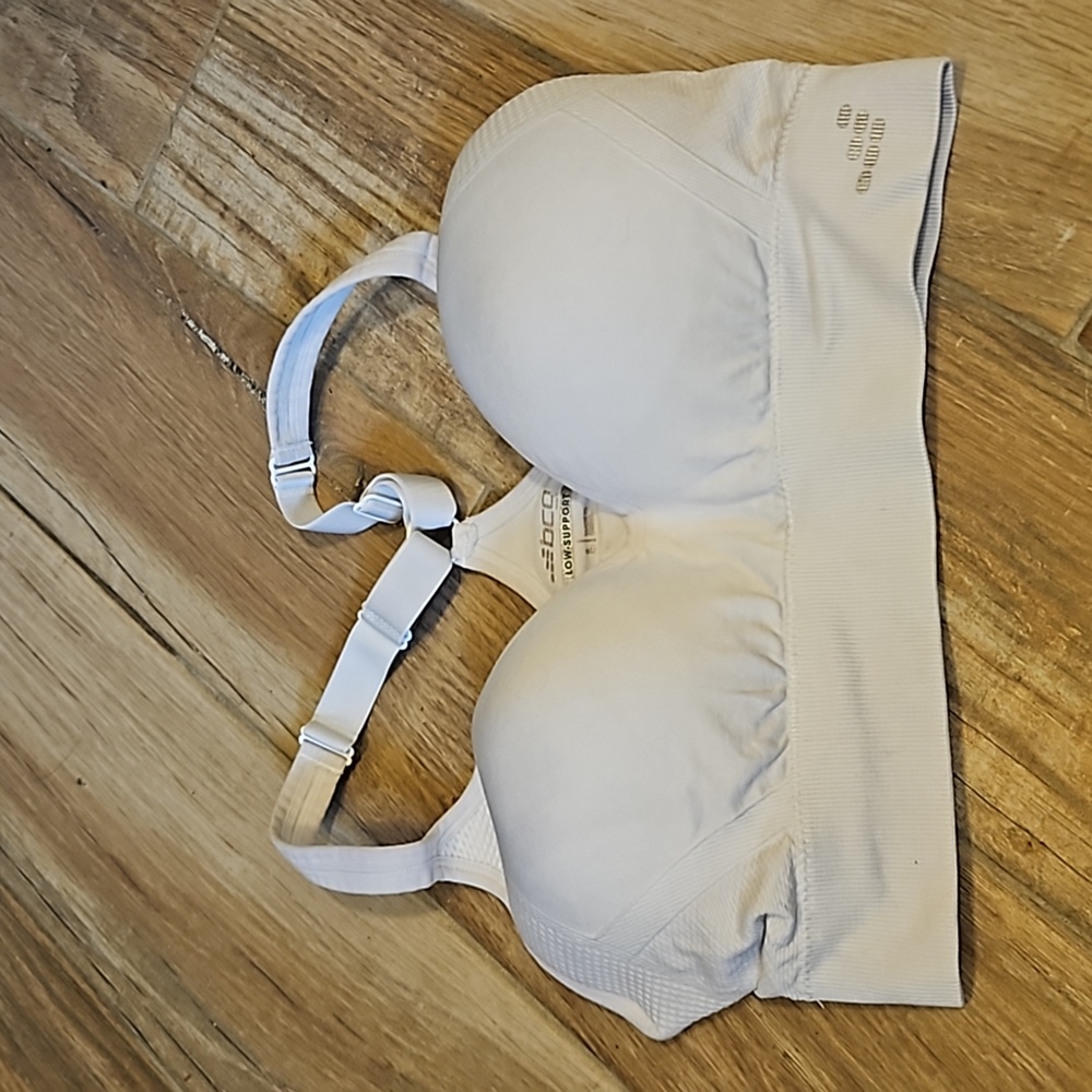 bcg large bra  0872